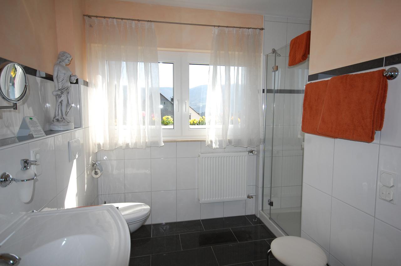 Ferienweingut Port Otel Bernkastel-Kues Dış mekan fotoğraf